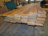 Produkcja desek tarasowych i elewacji drewnianej na warsztacie.